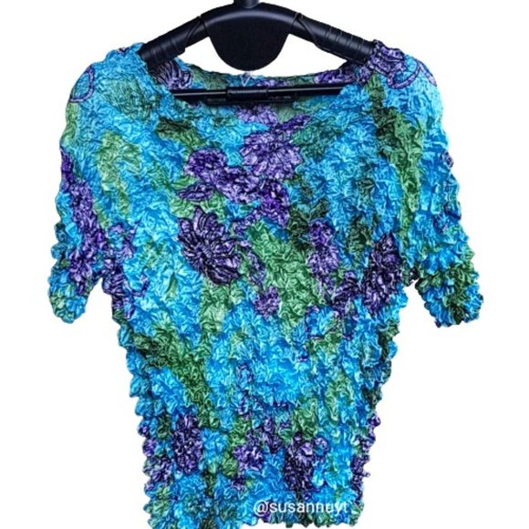 Trending F.C Jewel-Tone Blue-Purple-Green Stretch Popcorn Coquette Top ♥️ - Picture 1 of 4